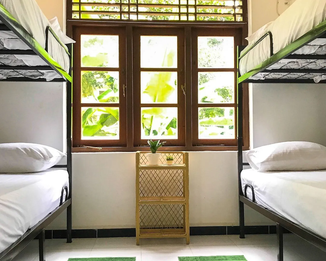 Bed & Bicycle Hostel Dehiwala-Mount Lavinia 0*,